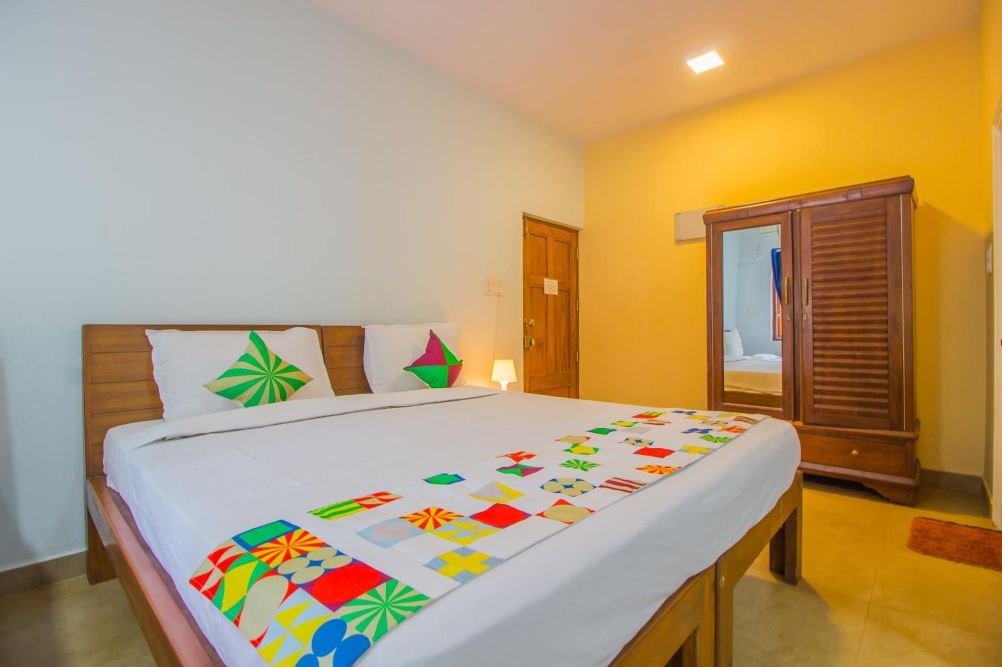 Collection O Holy Cross Home Stays Oud Goa Buitenkant foto
